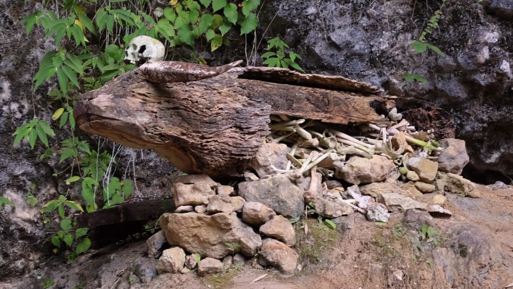 Toraja is indeed Melo II – Death, Funerals and&nbsp;Graves